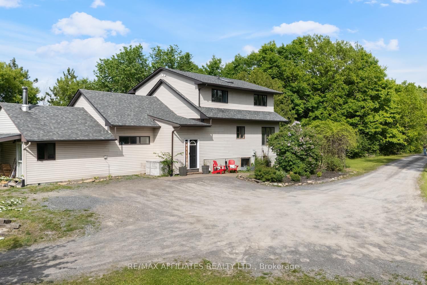 2128-10th-line-beckwith-ontario-x12353550