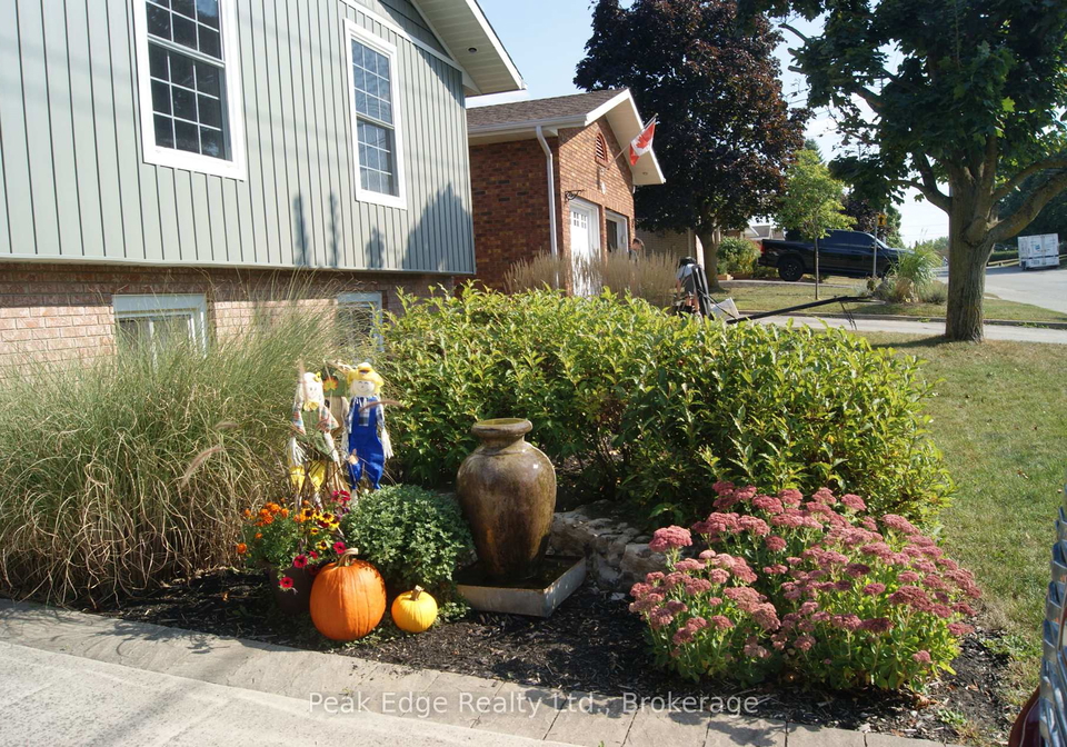671-21st-a-avenue-hanover-ontario-x12353764