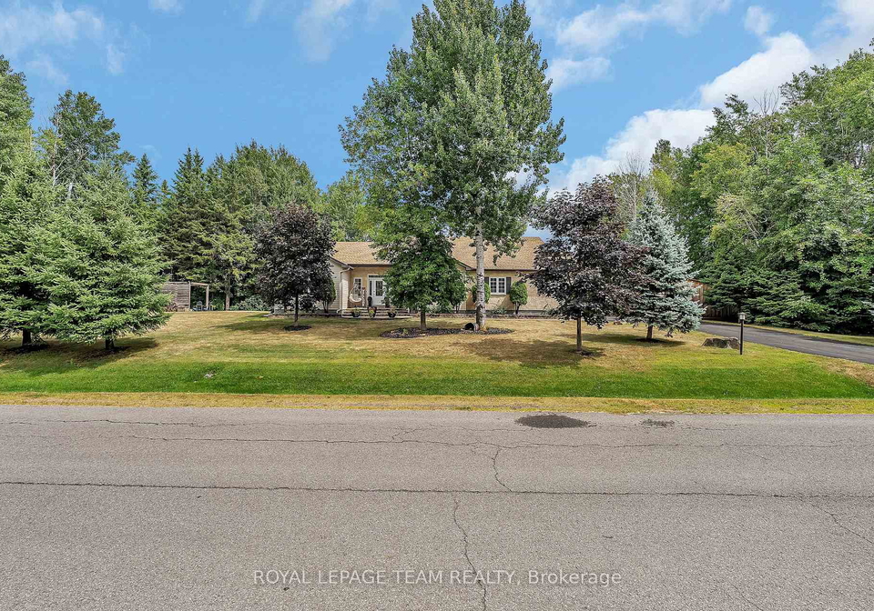9-heritage-boulevard-north-grenville-ontario-x12353782