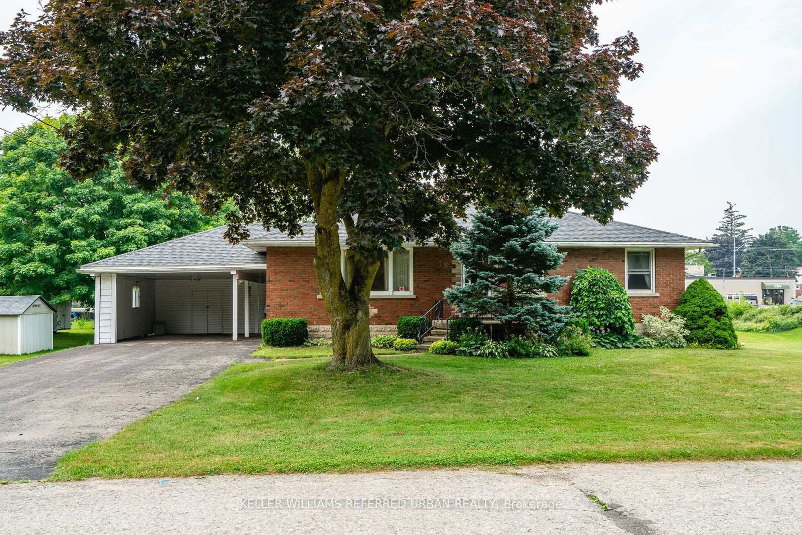 18-king-street-s-minto-ontario-x12353842