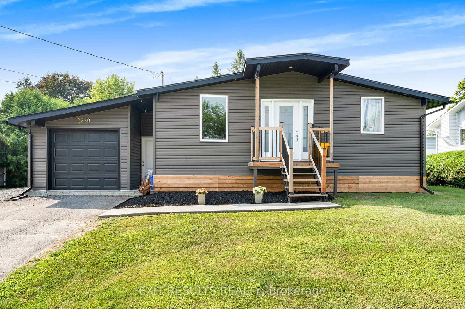 2250-lapointe-street-clarence-rockland-ontario-x12353872