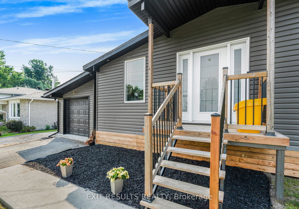 2250-lapointe-street-clarence-rockland-ontario-x12353872