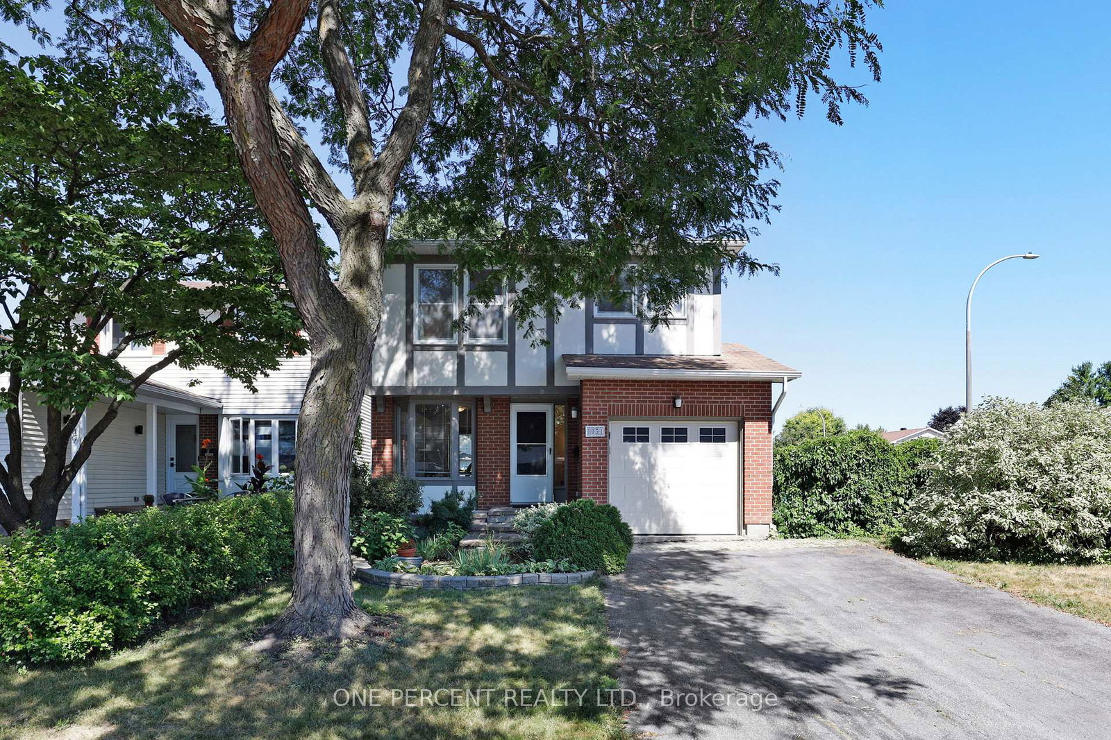 1051-arrowhead-place-ottawa-ontario-x12354148