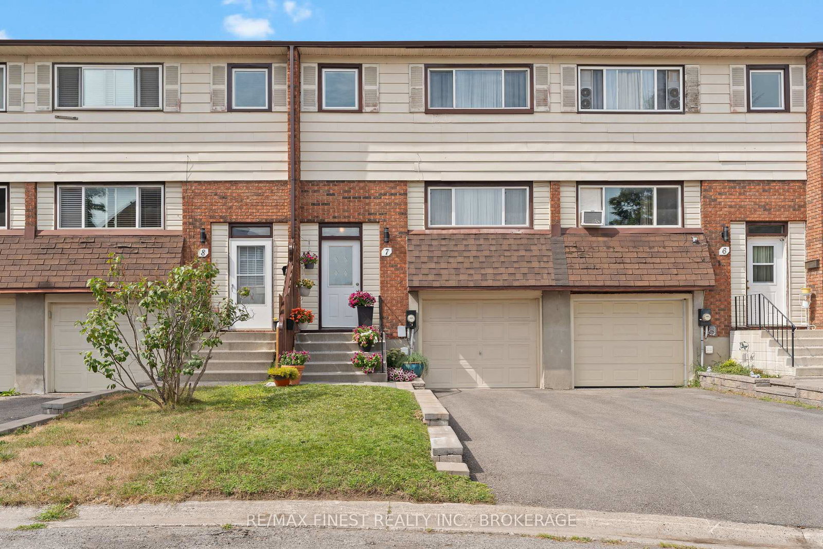 7-meadow-lane-greater-napanee-ontario-x12354252