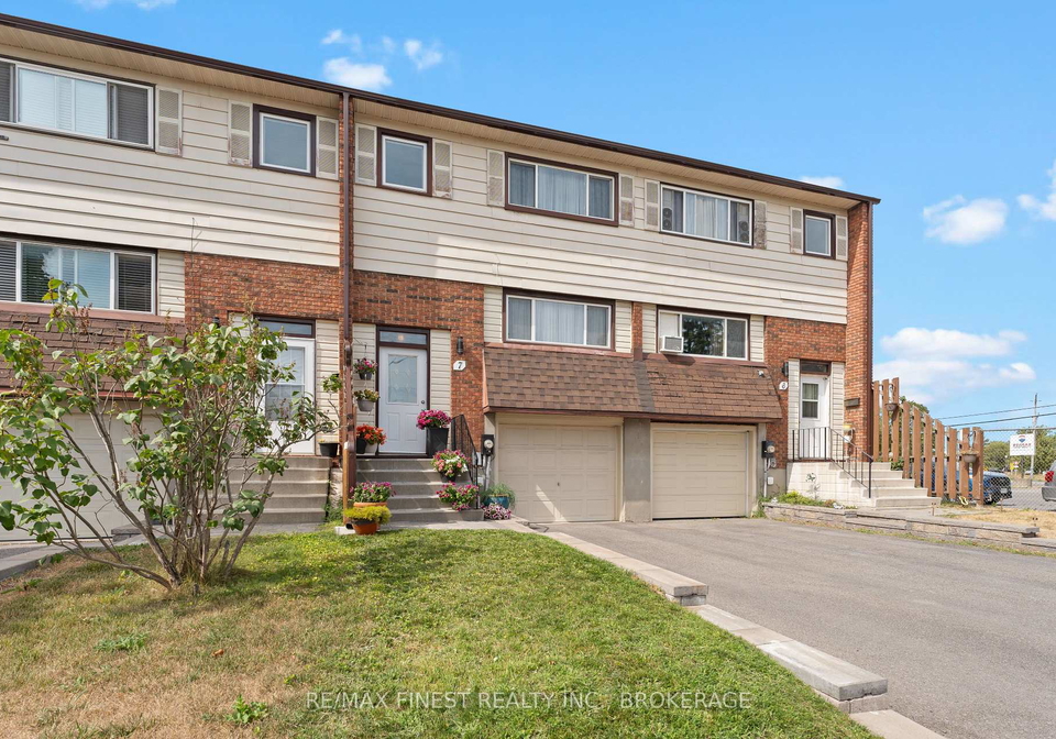 7-meadow-lane-greater-napanee-ontario-x12354252