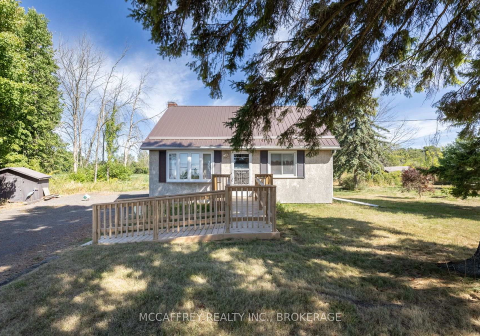 533-county-road-8-greater-napanee-ontario-x12354271