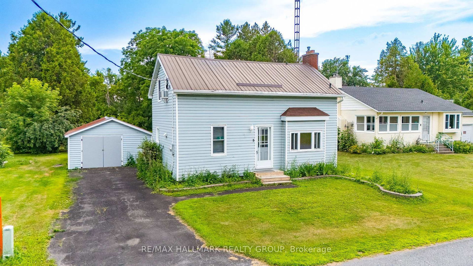 5-nelson-street-north-stormont-ontario-x12354357