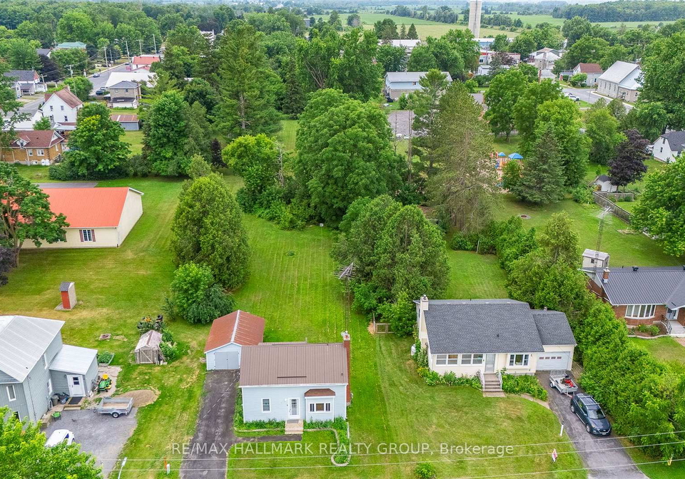 5-nelson-street-north-stormont-ontario-x12354357