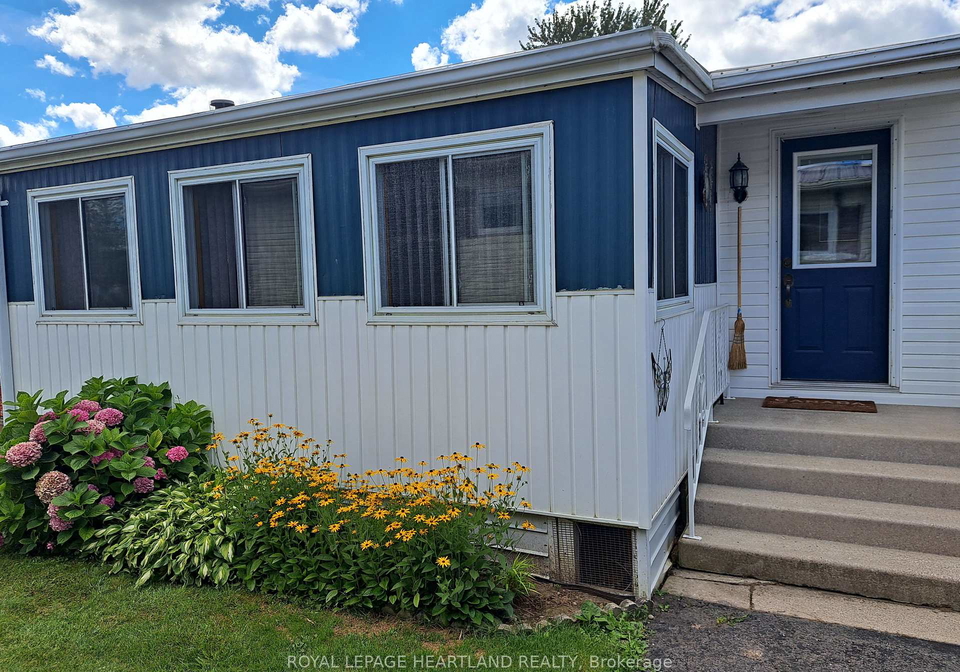 45-kalisch-avenue-south-huron-ontario-x12354368