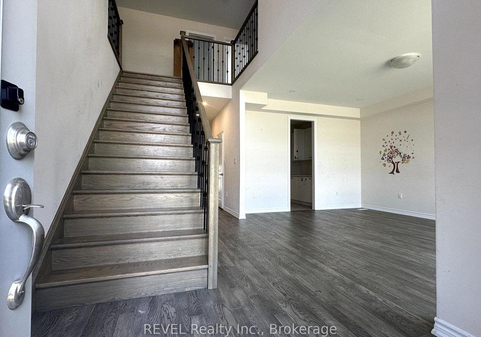 186-mccabe-avenue-welland-ontario-x12354396