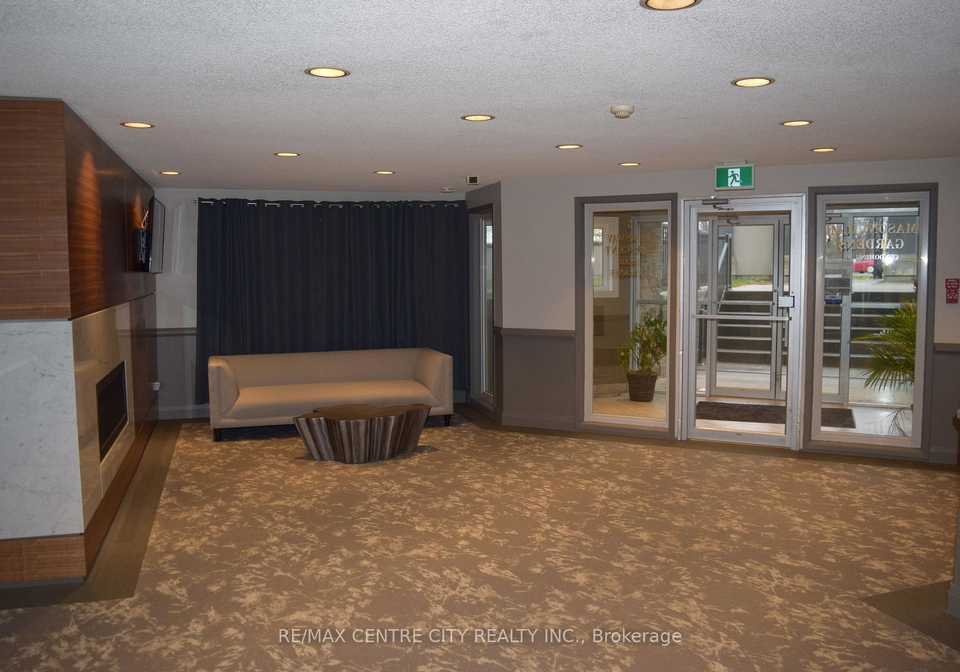 5-jacksway-crescent-london-north-ontario-x12354404