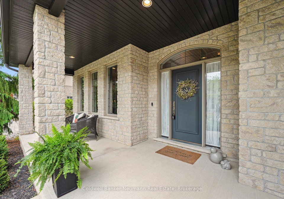 3-bright-lane-guelph-ontario-x12354564