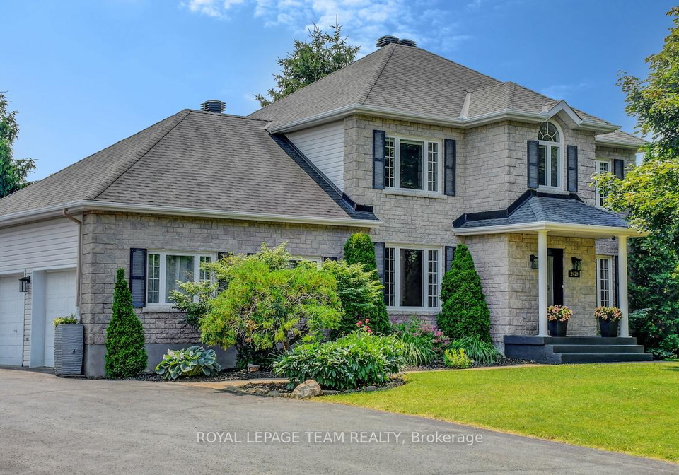 2479-lookout-drive-ottawa-ontario-x12354852