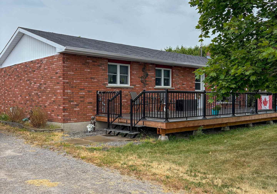 393-south-mcnaughton-road-admastonbromley-ontario-x12354949