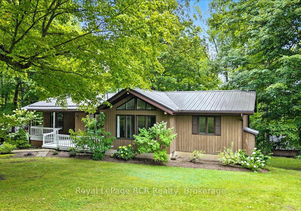 214333-baseline-road-west-grey-ontario-x12355045