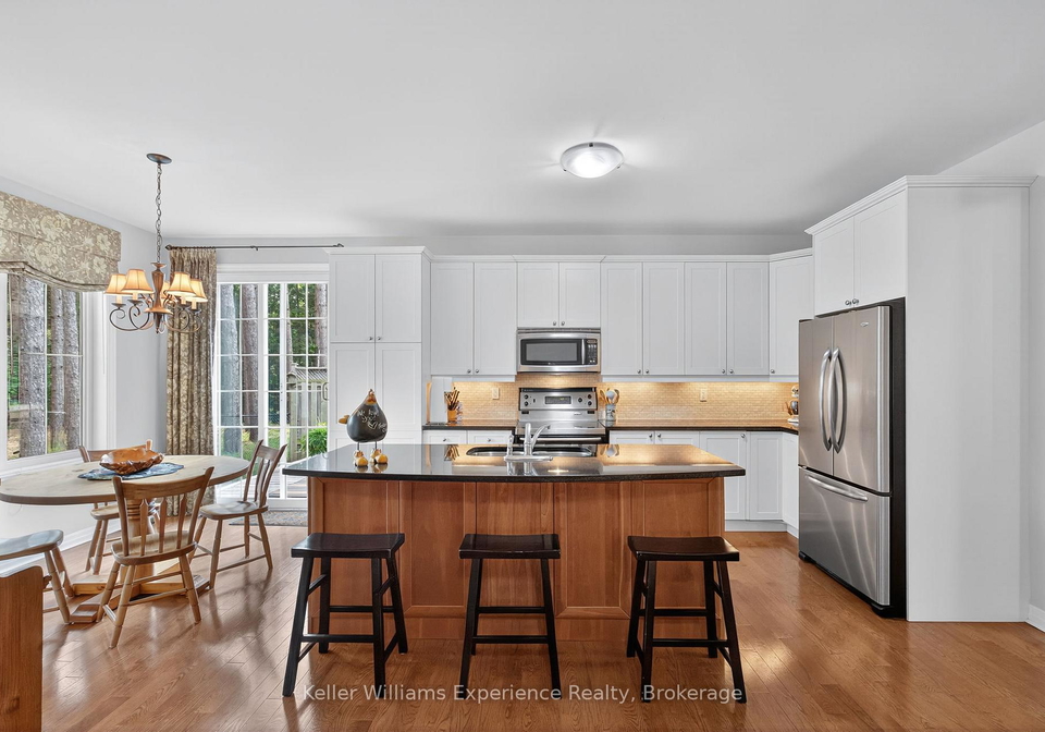 40-windsong-crescent-bracebridge-ontario-x12355054
