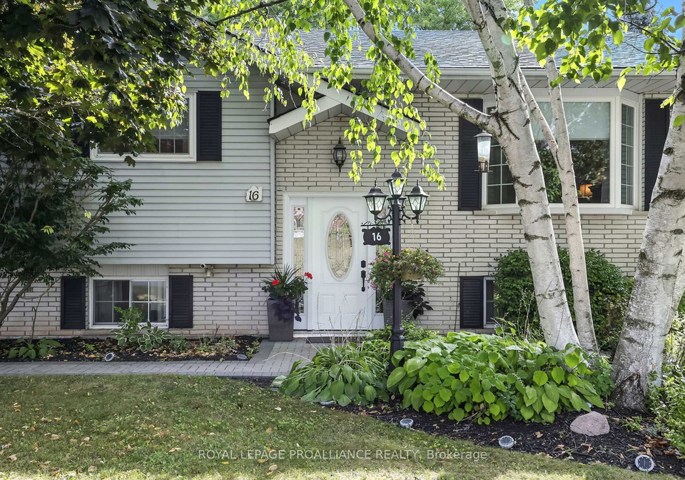16-durham-street-n-cramahe-ontario-x12355105