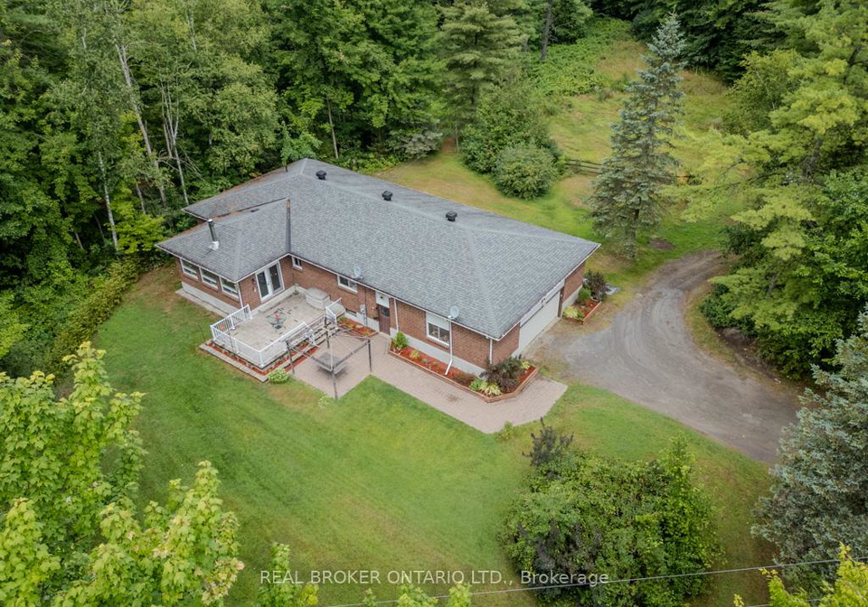 2089-totem-ranch-road-e-north-grenville-ontario-x12355126