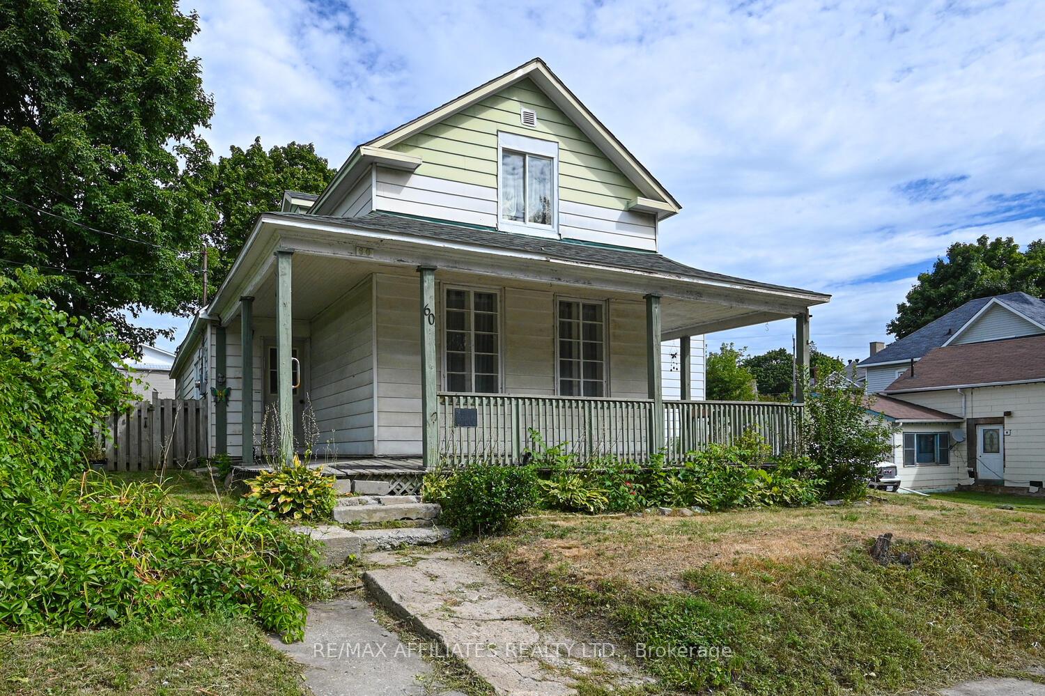 60-chambers-street-smiths-falls-ontario-x12355216