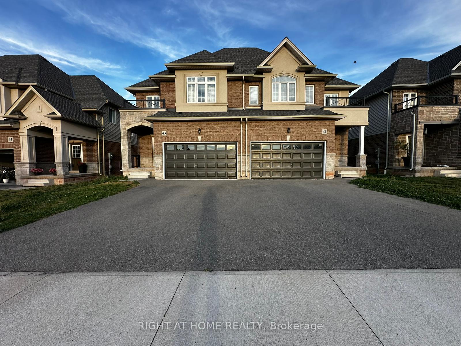 43-sauvignon-crescent-hamilton-ontario-x12355286