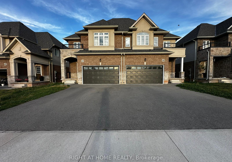 43-sauvignon-crescent-hamilton-ontario-x12355286