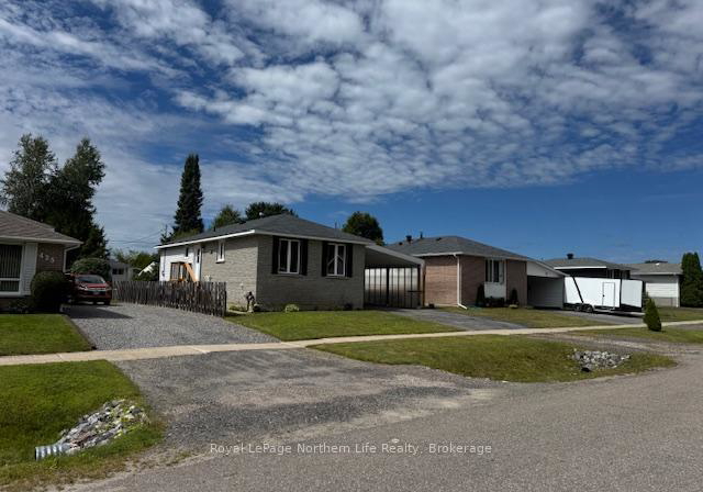 423-roy-street-west-nipissing-ontario-x12355342