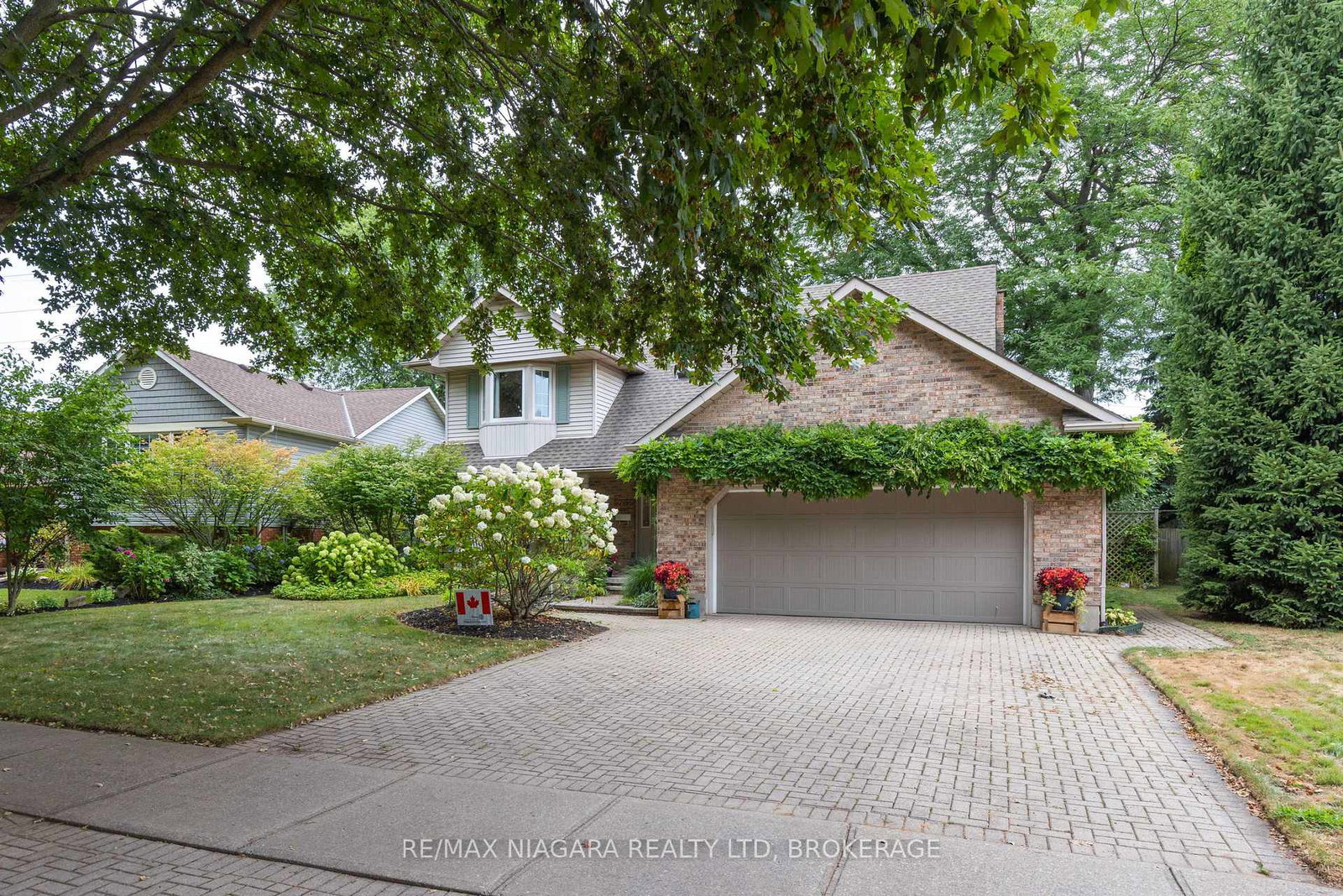 6009-mountainside-street-niagara-falls-ontario-x12355362