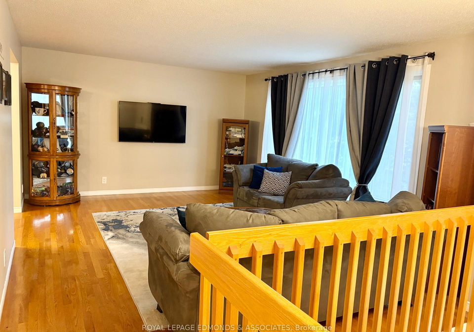 19-selley-street-petawawa-ontario-x12355602