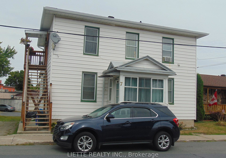79-n-ottawa-street-n-north-glengarry-ontario-x12355814