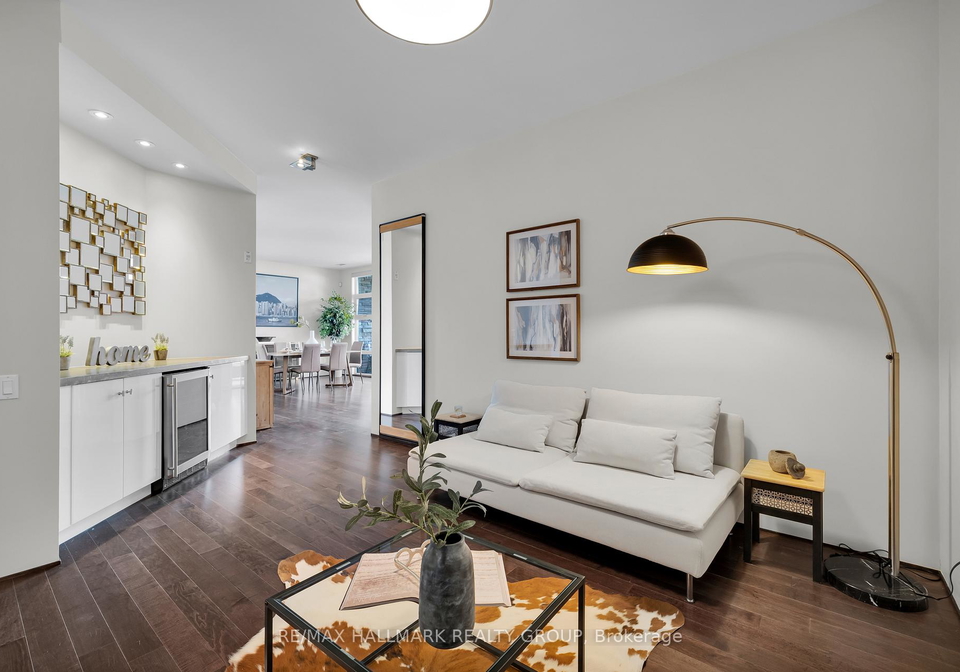 39-vaughan-street-ottawa-ontario-x12355852
