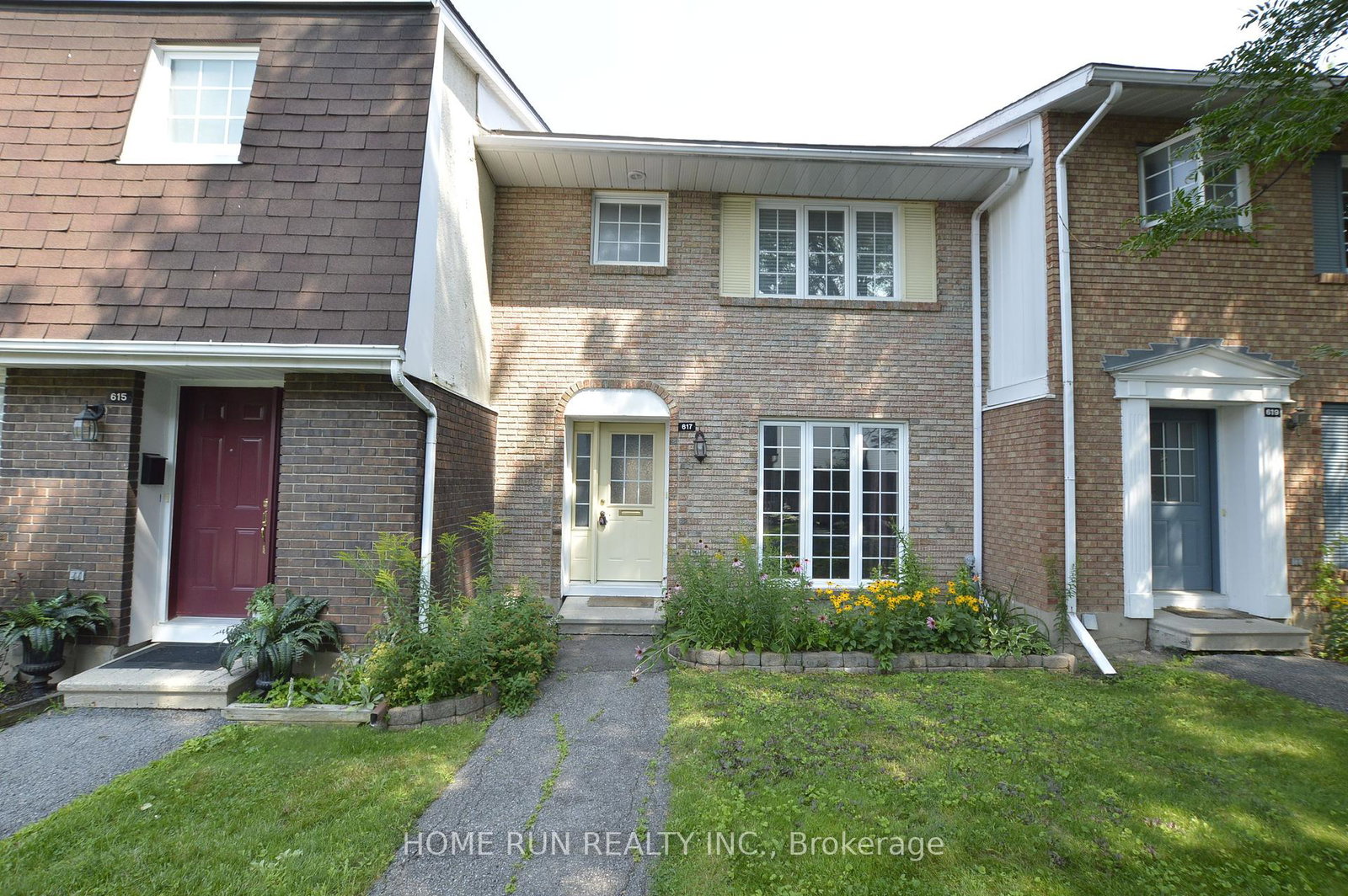617-trelawny-private-ottawa-ontario-x12356188