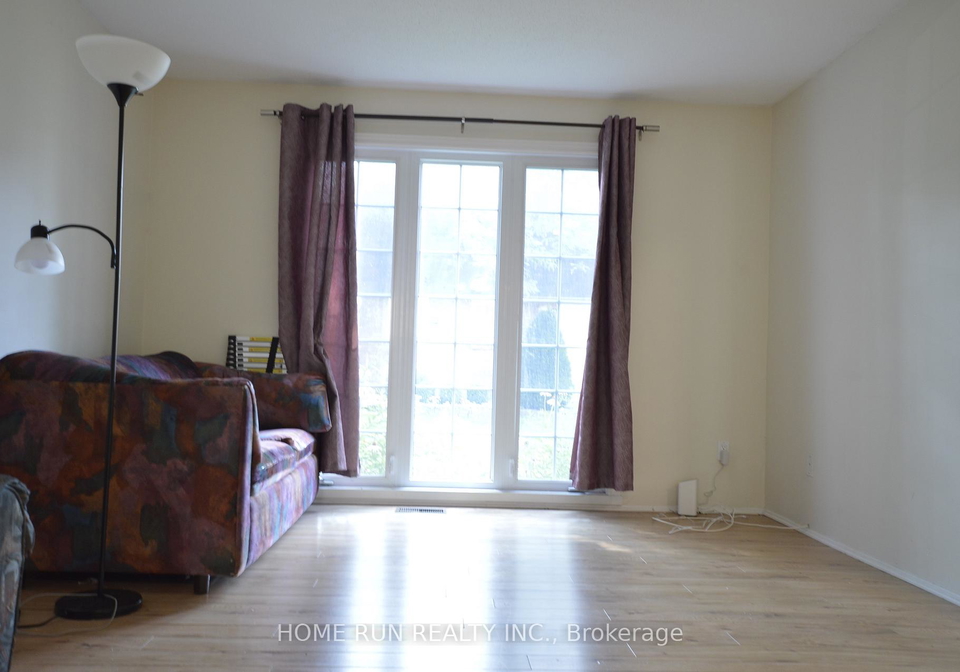 617-trelawny-private-ottawa-ontario-x12356188