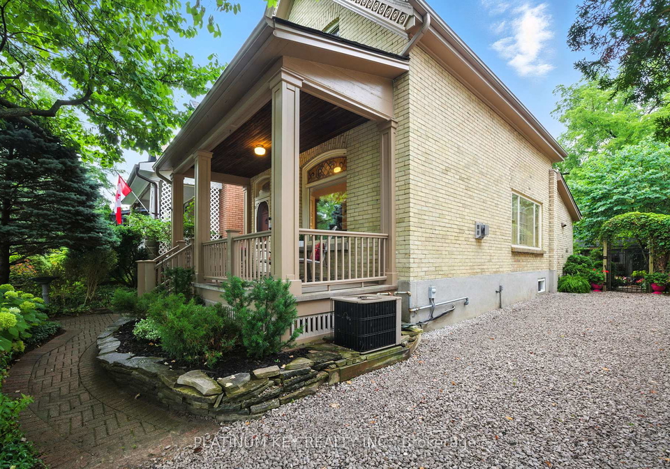 119-tecumseh-avenue-e-london-south-ontario-x12356390