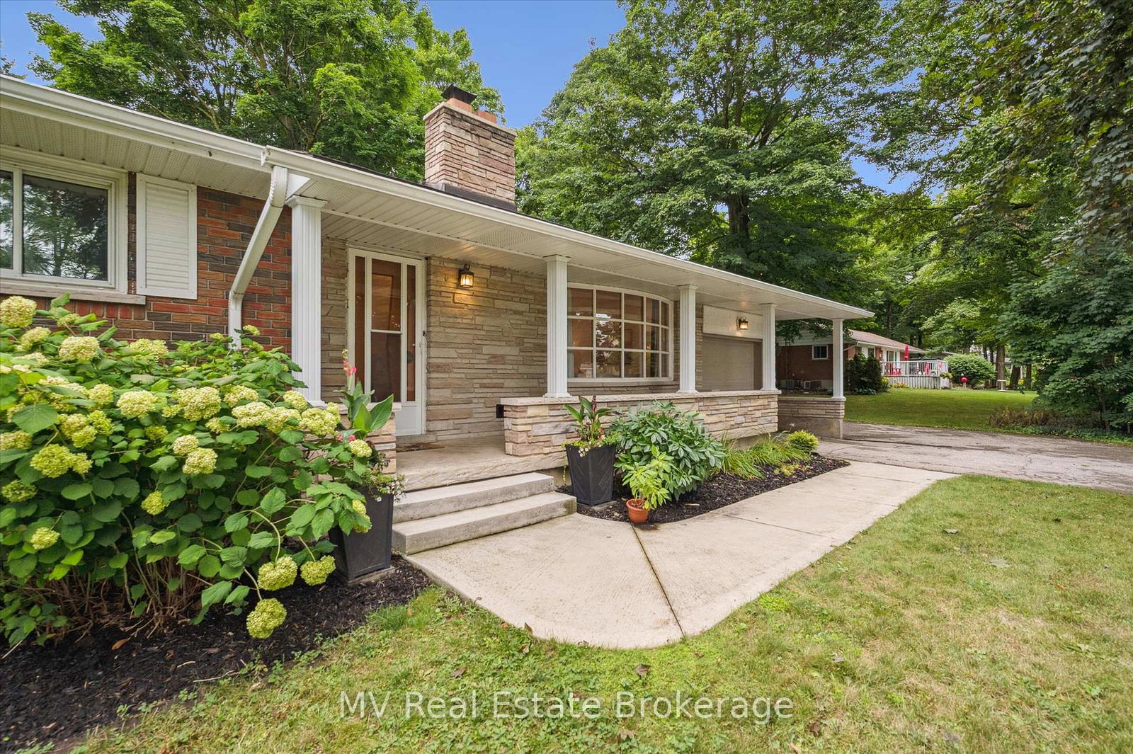 348-colborne-street-centre-wellington-ontario-x12356454