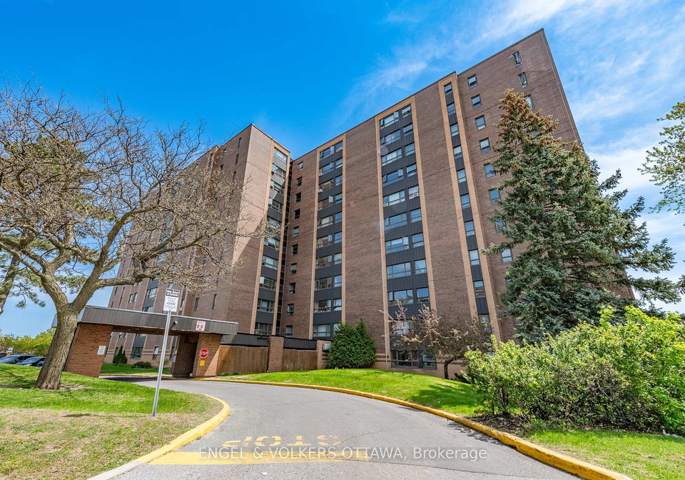 1356-meadowlands-drive-e-ottawa-ontario-x12356556