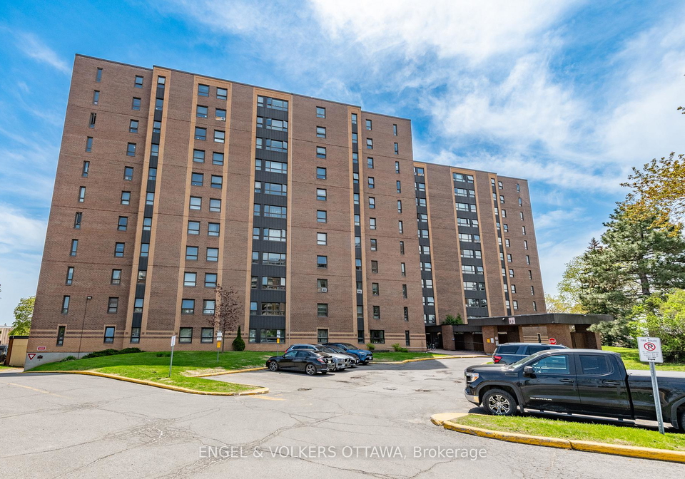1356-meadowlands-drive-e-ottawa-ontario-x12356556