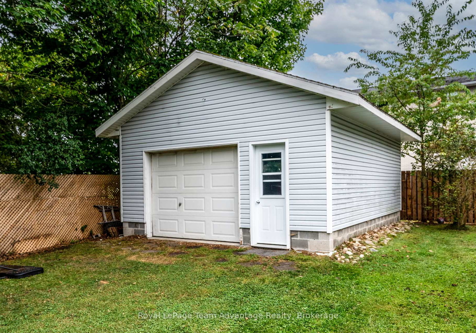 122-gibson-street-parry-sound-ontario-x12356750