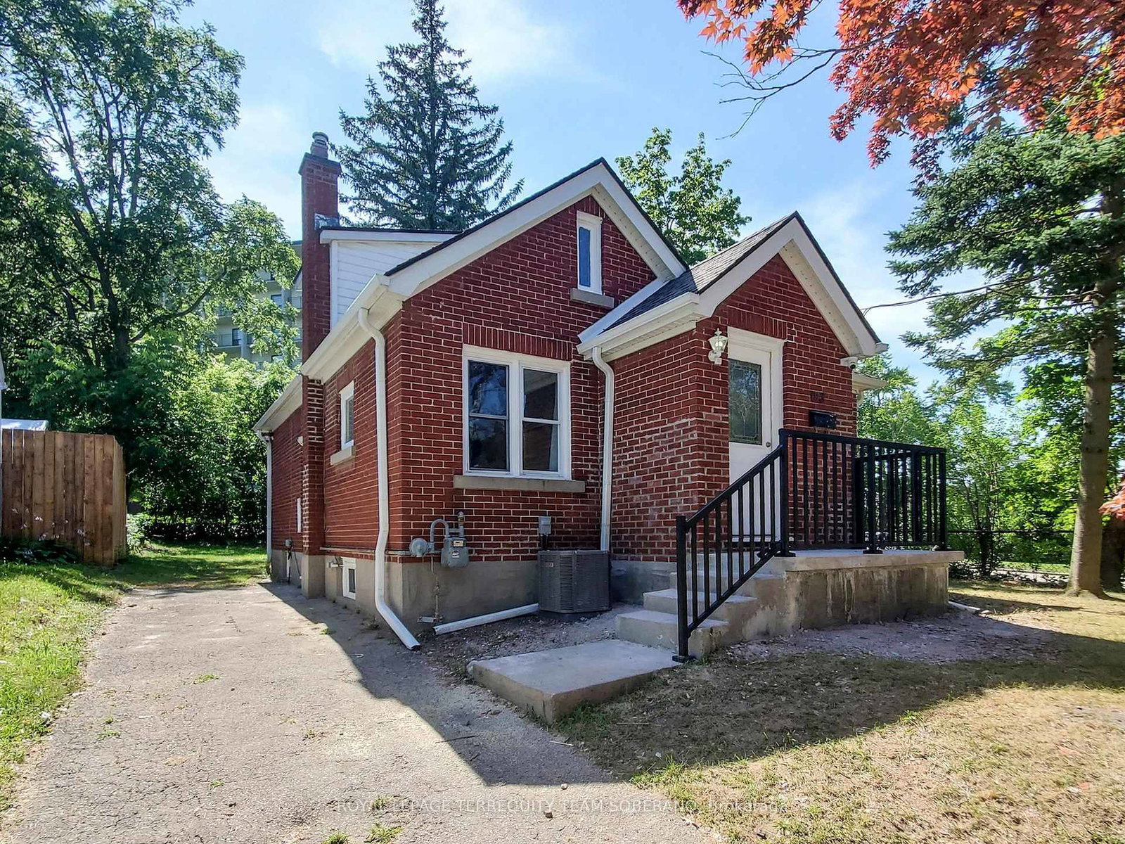 13-roslin-avenue-n-waterloo-ontario-x12356765