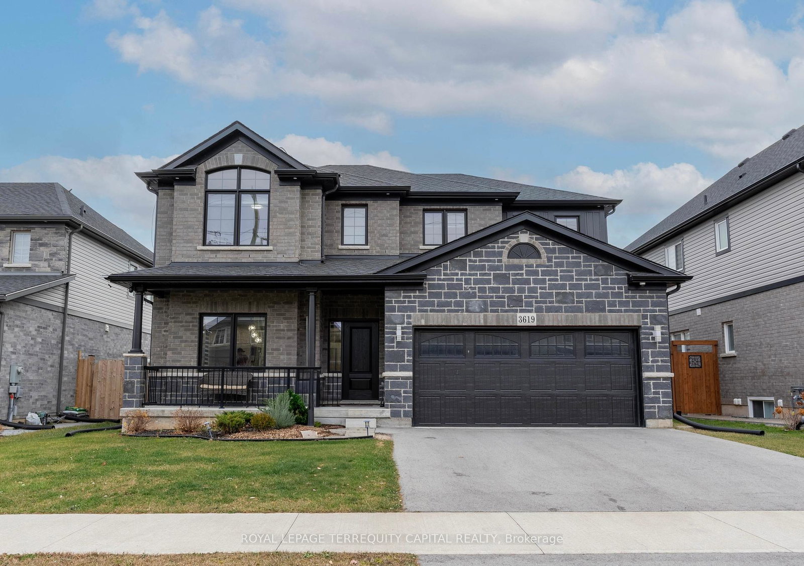 3619-thunder-bay-road-fort-erie-ontario-x12356796