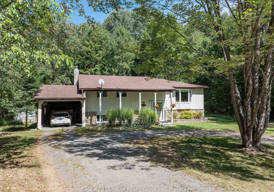 179-riverside-drive-dysart-et-al-ontario-x12356817