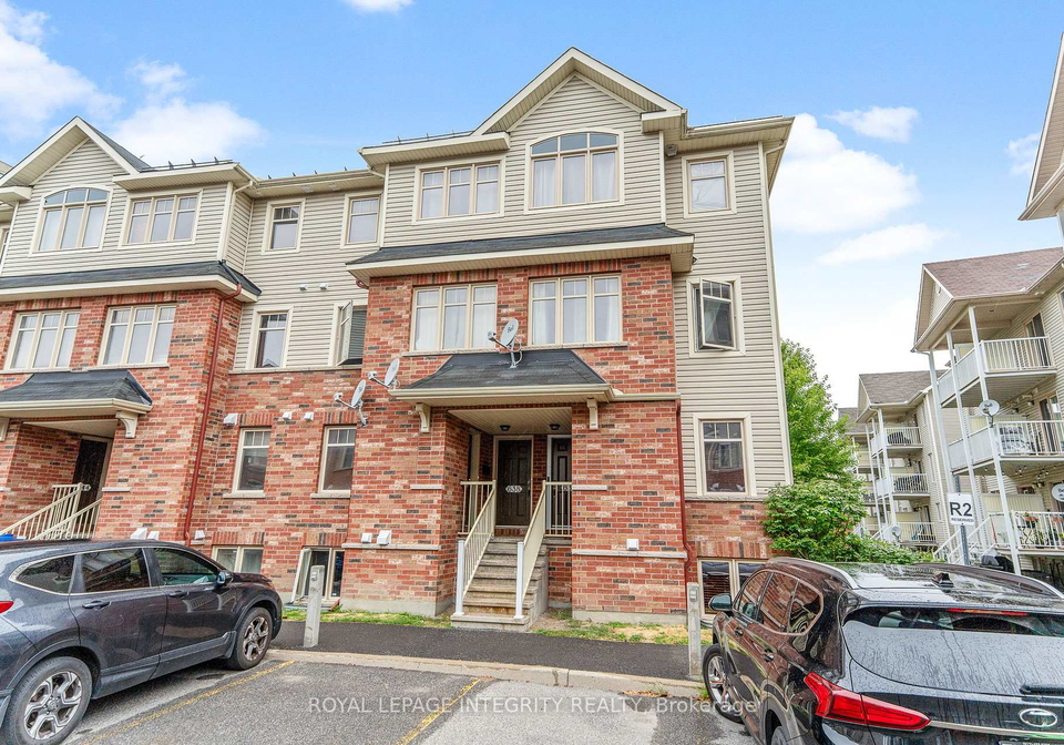 632-reardon-private-ottawa-ontario-x12356873