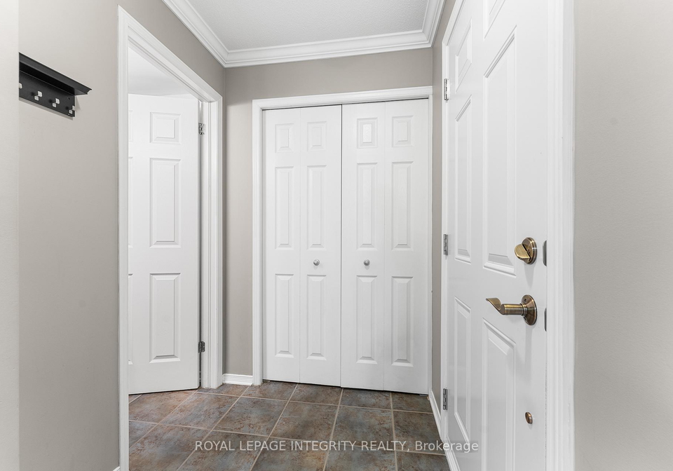 632-reardon-private-ottawa-ontario-x12356873