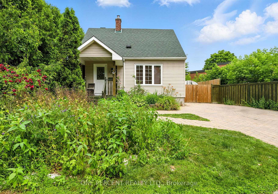 284-anna-avenue-ottawa-ontario-x12356990