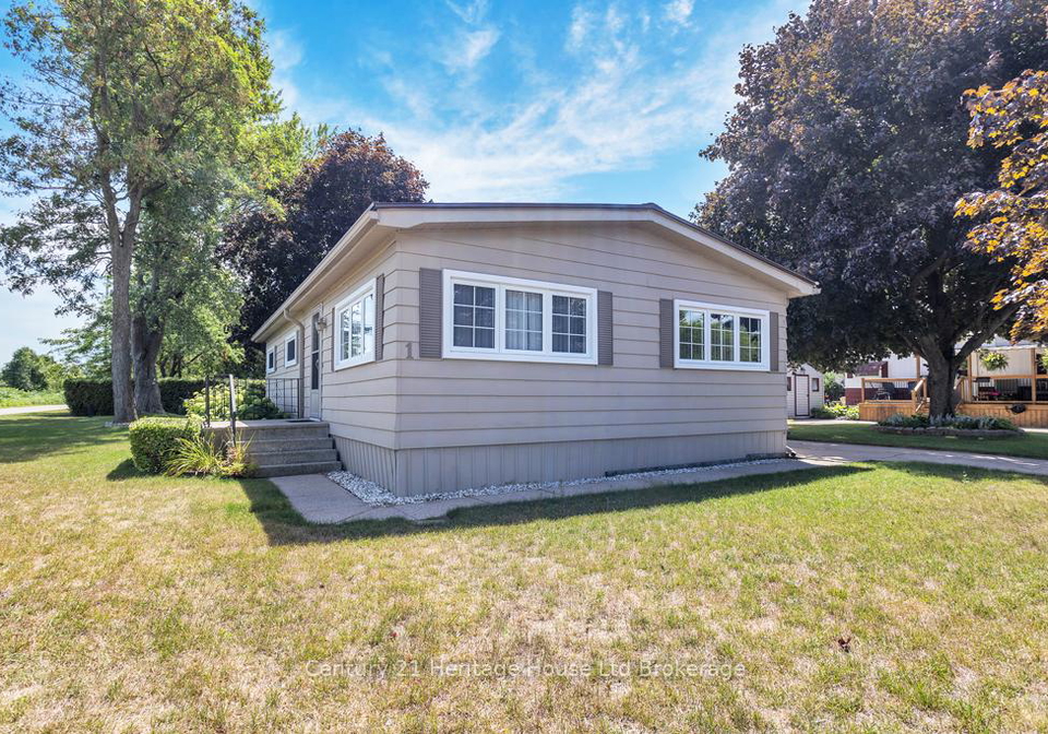 1-fourth-street-norfolk-ontario-x12357011