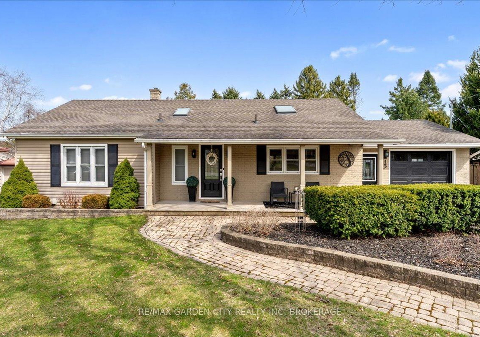 13-lorimer-street-pelham-ontario-x12357249