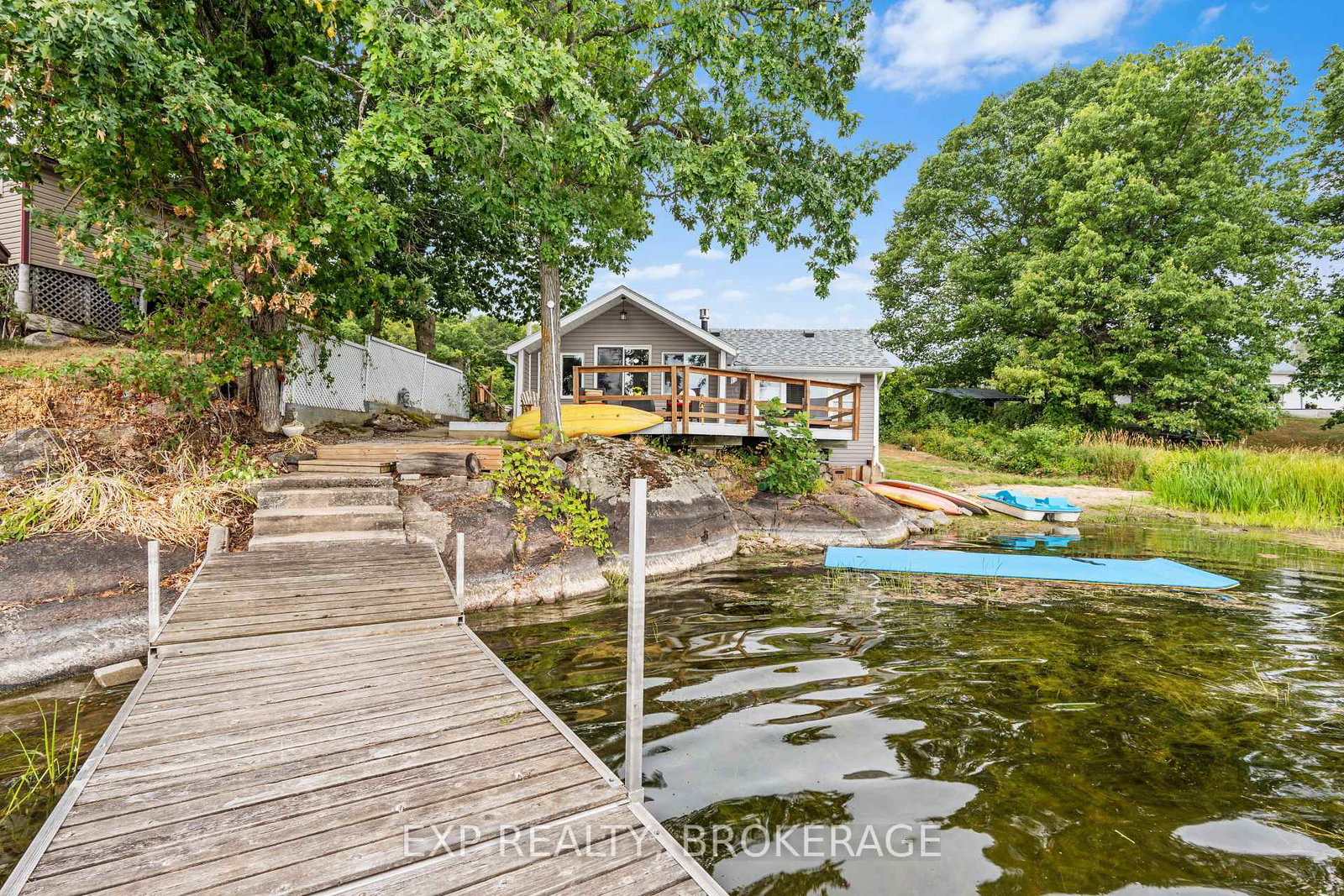 1035-lloyd-lane-frontenac-ontario-x12357382