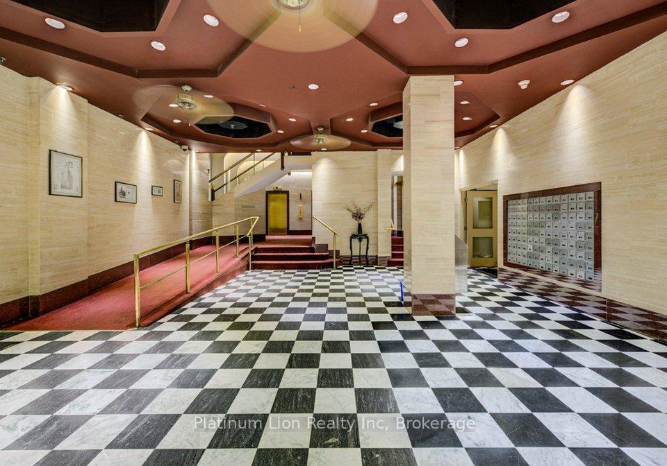 36-james-street-s-hamilton-ontario-x12357404