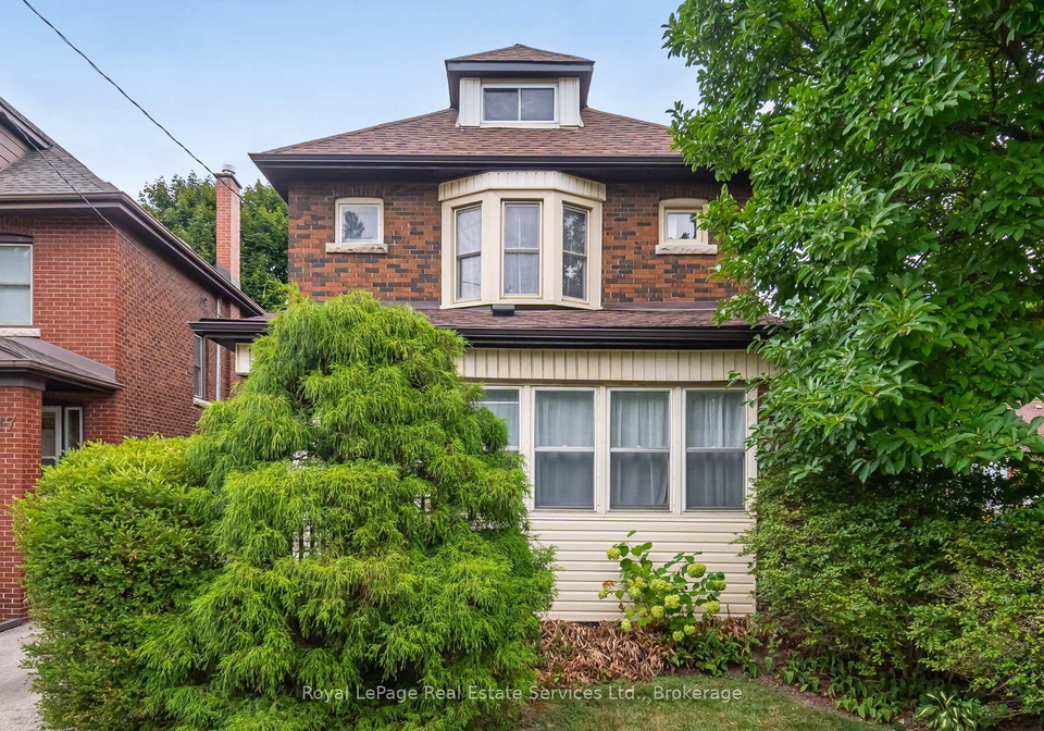 21-paisley-avenue-s-hamilton-ontario-x12357490