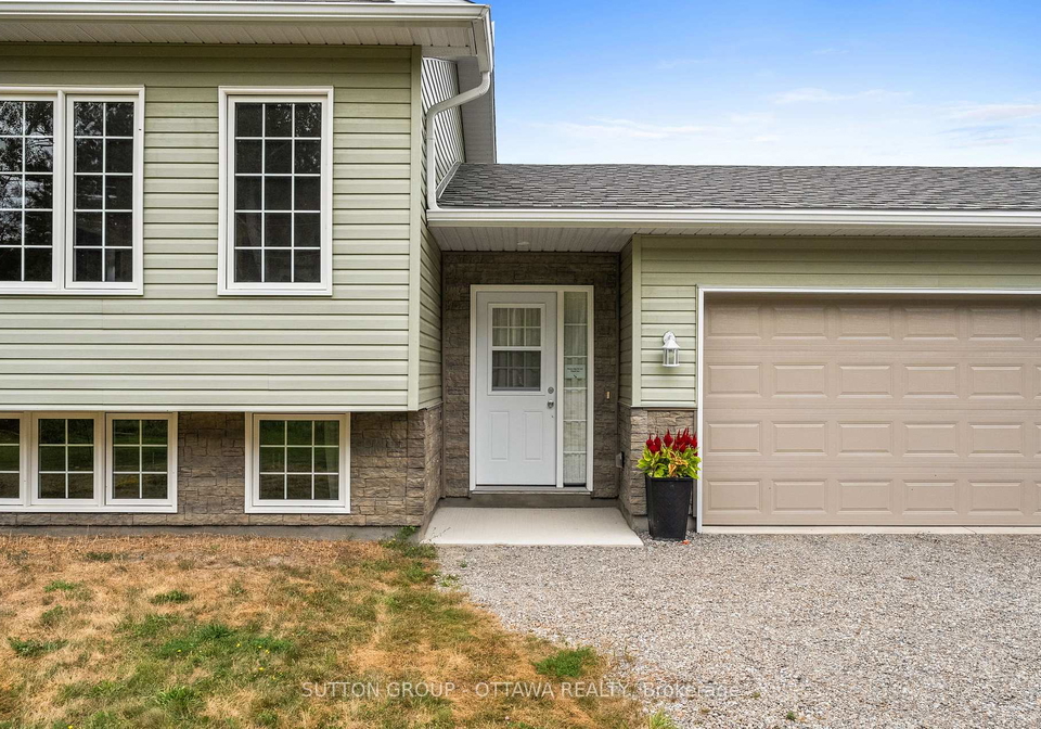 448-ferguson-tetlock-road-smiths-falls-ontario-x12357540