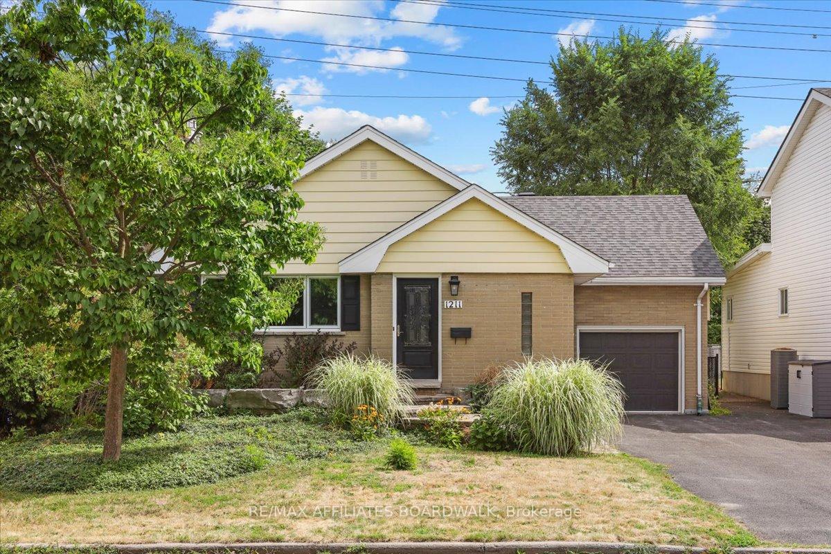 1211-woodside-drive-ottawa-ontario-x12357555